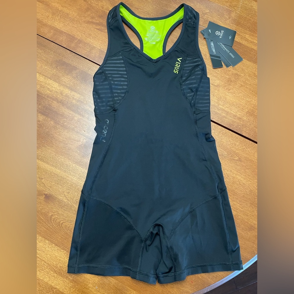 Virus Ascend Women’s weightlifting singlet
